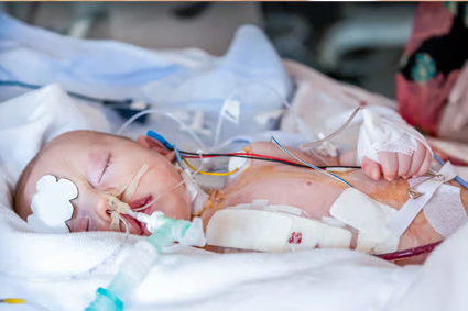 Indignés par le vote d’un moratoire qui ne peut qu’aggraver la mortalité infantile